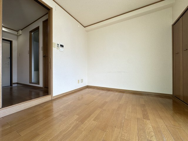 シティハイツあびこの居間・リビング