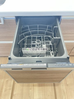 【その他】 | ブルーミングガーデン宇都宮市中戸祭1丁目　4号棟 | 同社施工物件の写真です。※建具やフローリング、その他仕様が違う場合がございます。