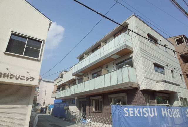 プリュニエ本山