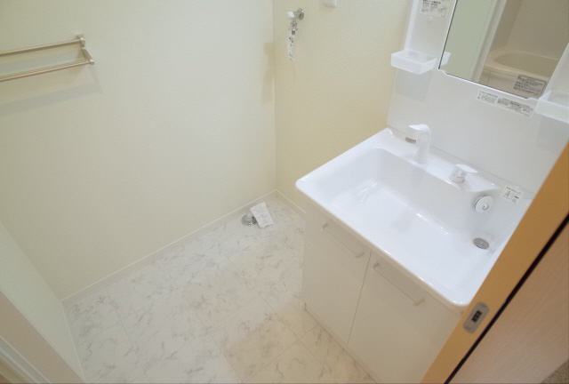 プリュニエ本山の洗面所