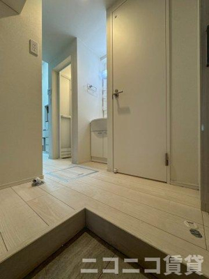 【玄関】 | クラシア中野 | 別号室イメージの為、現状を優先致します。