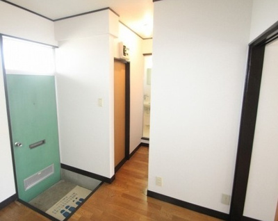 【玄関】 | コーポラスエイト