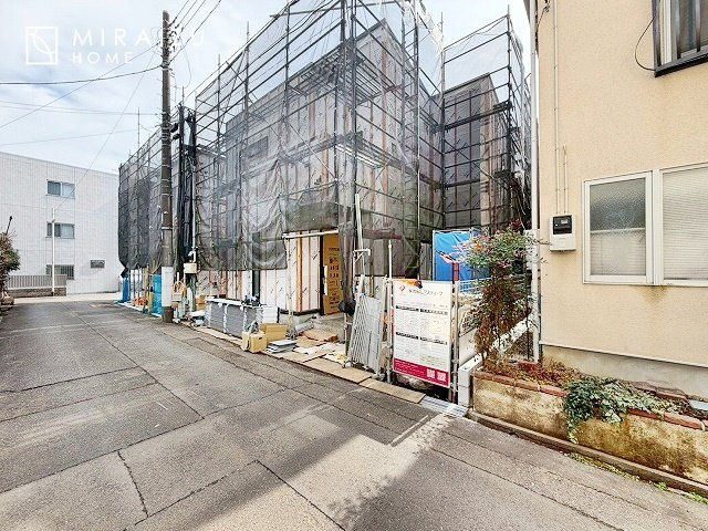 【外観】 | プライバシー性と開放感を高める住環境。陽当たりの良い開かれたロケーションを活かし、心地よい暮らしをプランニング