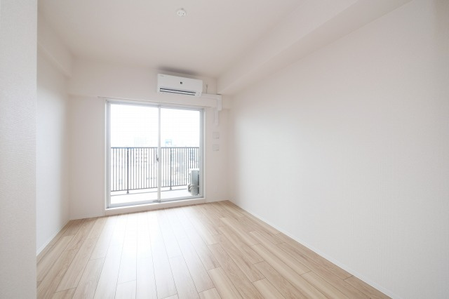 スワンズシティ大阪エスクレアの居間・リビング