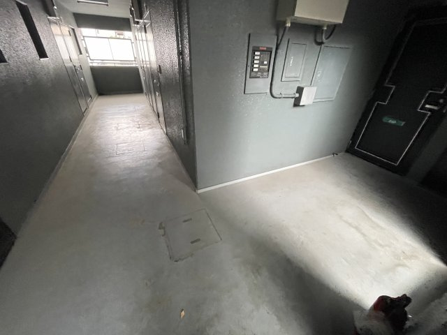 船橋市前原西１丁目の賃貸マンションのロビー