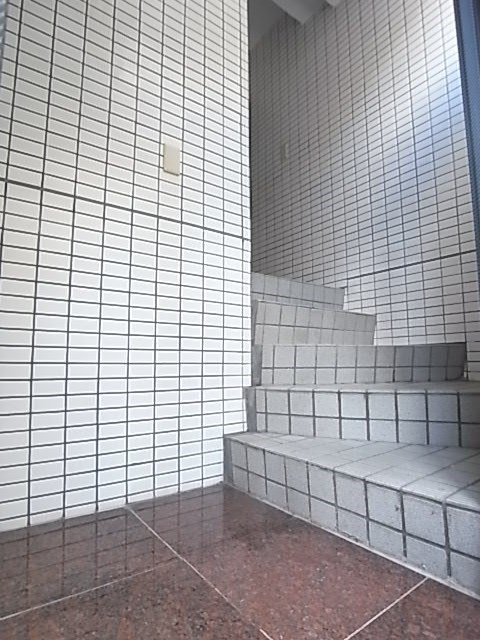 ラムール花隈の外観