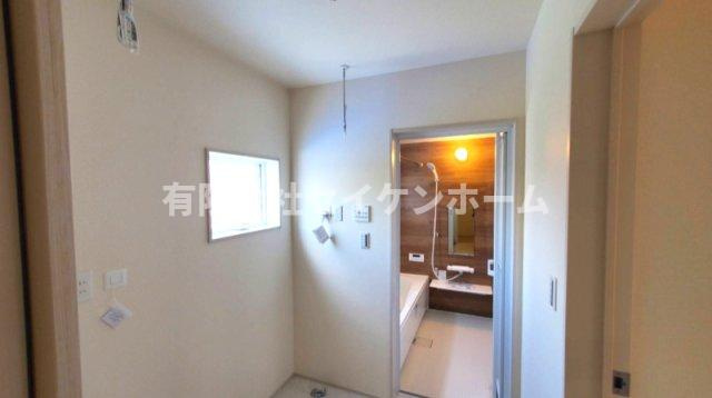 深谷市上柴町東6丁目　新築住宅　第３　①号棟のランドリースペース