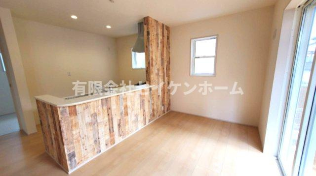深谷市上柴町東6丁目　新築住宅　第３　①号棟の居間・リビング