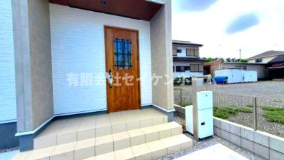 深谷市上柴町東6丁目　新築住宅　第３　①号棟の玄関