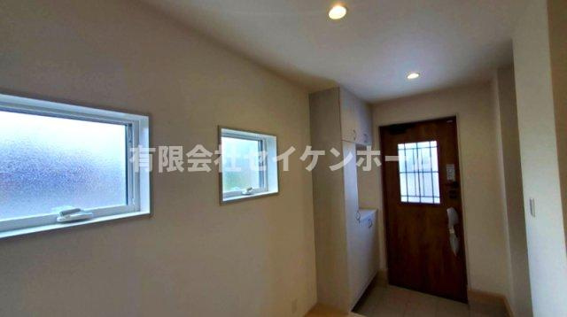 深谷市上柴町東6丁目　新築住宅　第３　①号棟の玄関