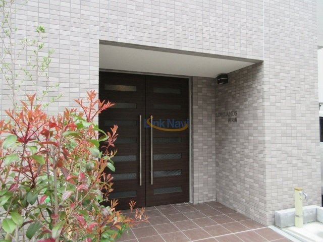 【エントランス】 | LOWLANDS西天満