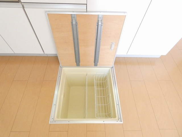 サンフィオーレBの設備|床下収納