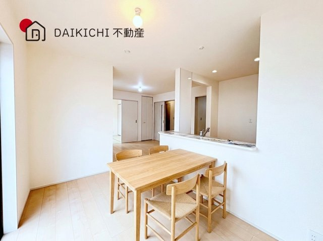 【居間・リビング】 | 鴻巣松原3期　Livele Garden.S　新築戸建　全5棟　1号棟 | ※CGで加工しています。※家具付き販売ではございません。								