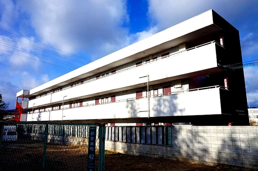 シャトーボヌゥール郡家本町の外観