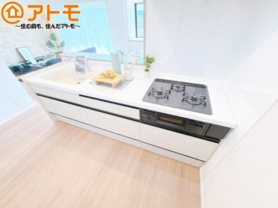 【キッチン】 | チュリス曲金 | 対面式のキッチンはリビングを見渡すことができるので安心♪家族の会話も増えそうですね♪