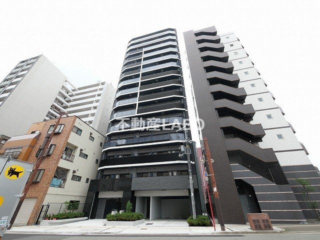 S-RESIDENCE難波大国町Deuxの外観
