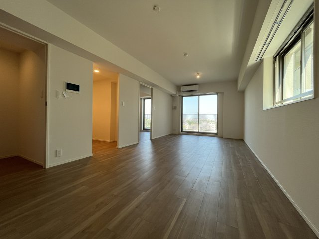 パークアクシス市川の居間・リビング