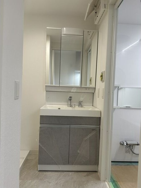 FLAT御器所の洗面所