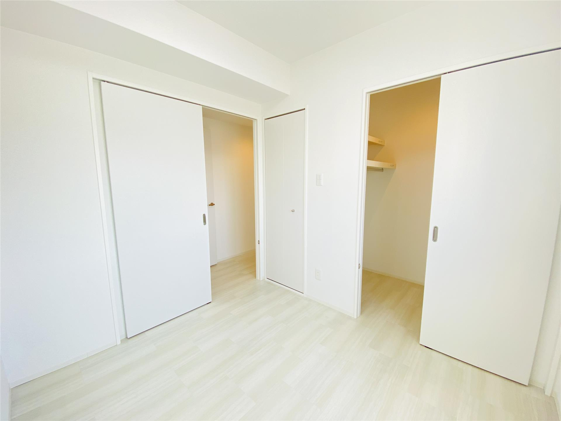 キャッスルコート土山の洋室