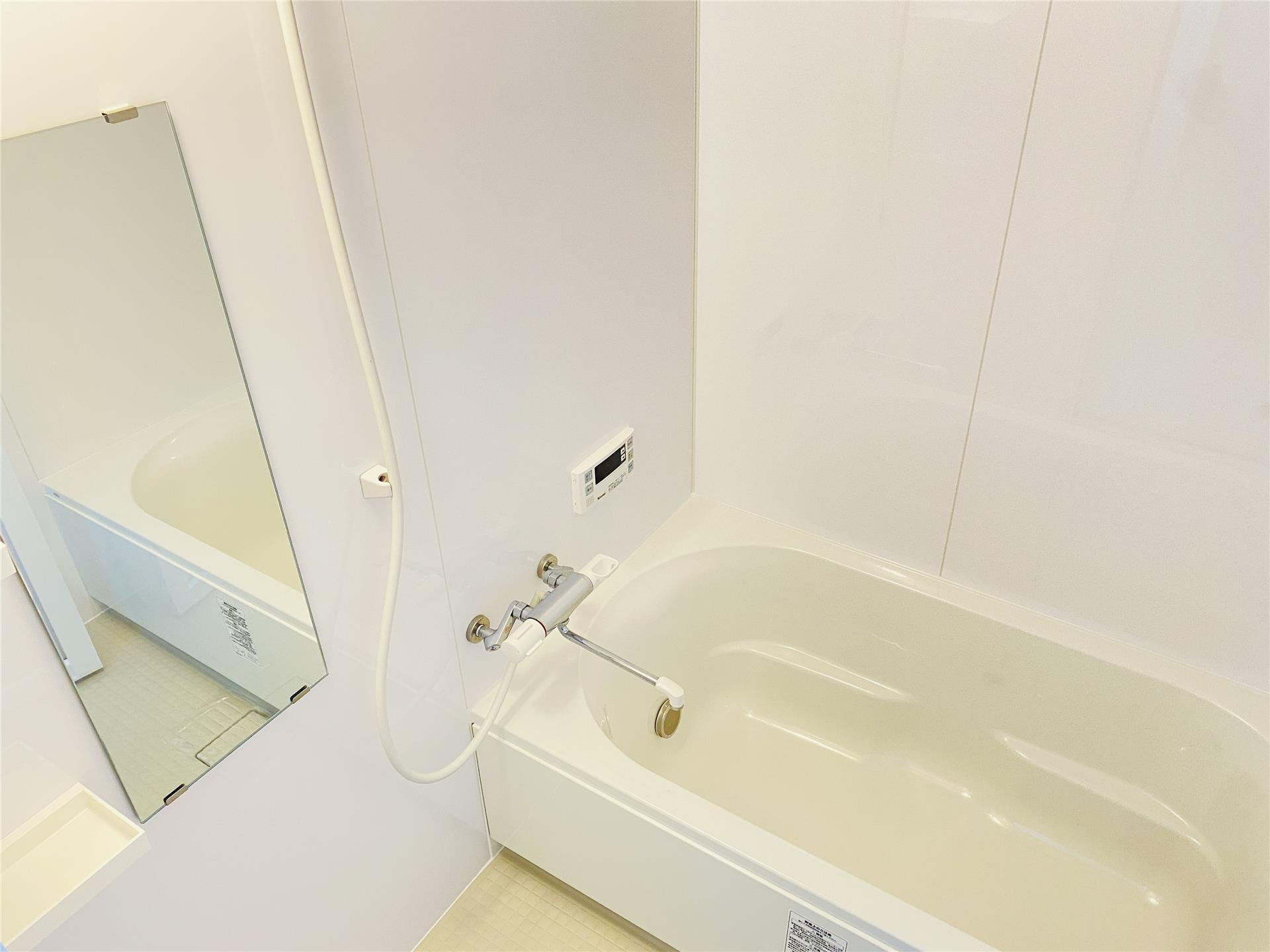 キャッスルコート土山の浴室|※同物件別室同タイプの写真です