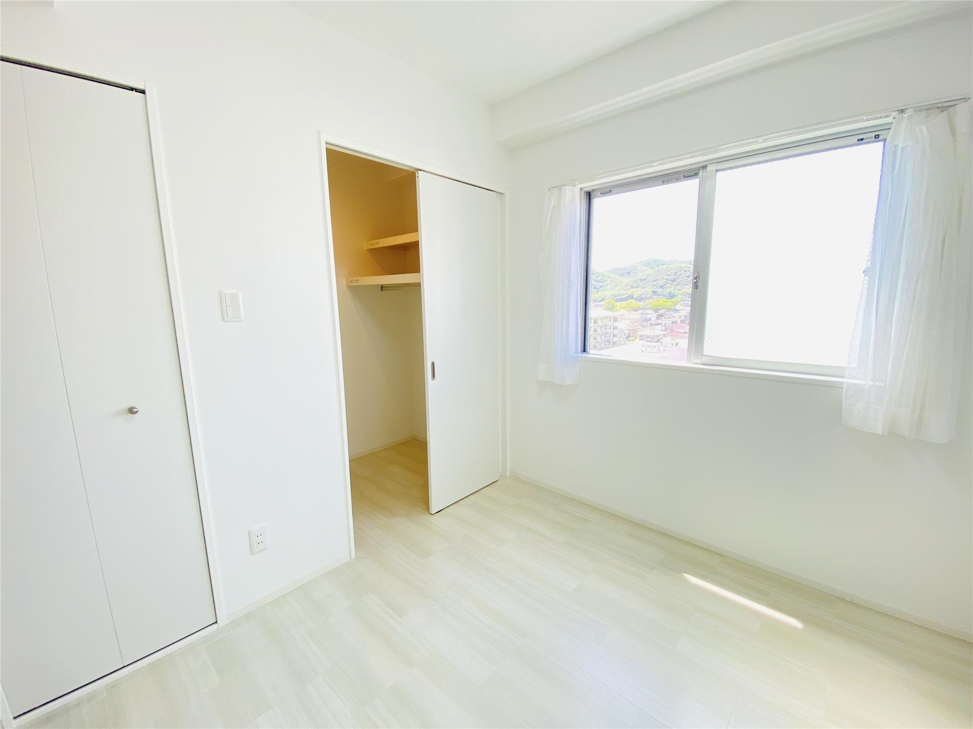 キャッスルコート土山の洋室|※同物件別室同タイプの写真です