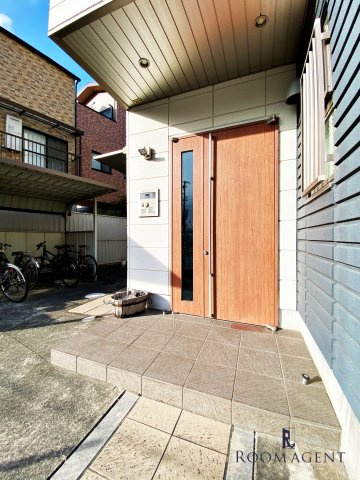 リバーサイド　シェルのエントランス