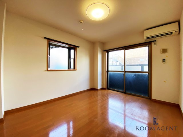 リバーサイド　シェルの居間・リビング