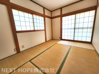 【和室】 | 川西市東畦野山手１丁目中古戸建　お庭・カーポート付き | 1階和室6帖です♪二面採光の明るい室内です！ぜひ現地でご覧ください！お気軽にネクストホープ不動産販売までお問い合わせを！！