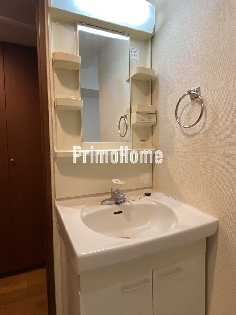 フェニックス日本橋イーストの洗面所