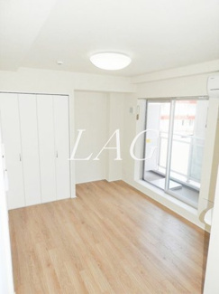 【居間・リビング】 | ｂ’ＣＡＳＡ町田ＳＱＵＡＲＥ | 洋室のお部屋です。