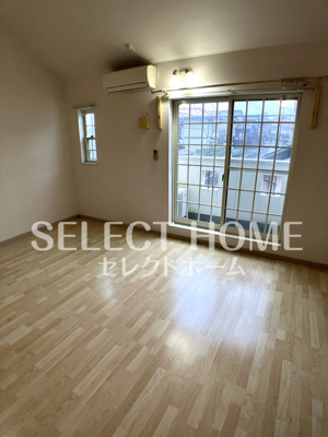 【居間・リビング】 | シャリテ | ゆったり過ごせる居間です