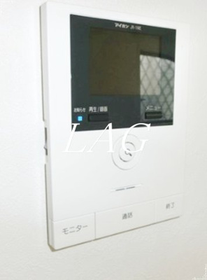 【セキュリティ】 | エスポワール西大井 | モニター付きインターホンです。