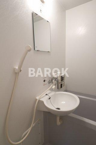 ムーンリバー室見の洗面所