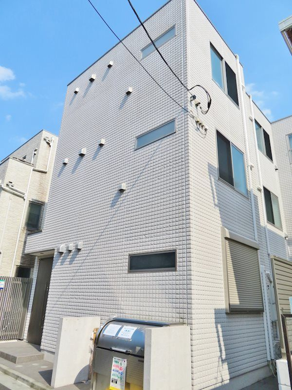 ラフィネ芦花公園Aの外観