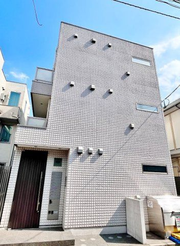 ラフィネ芦花公園Aの外観