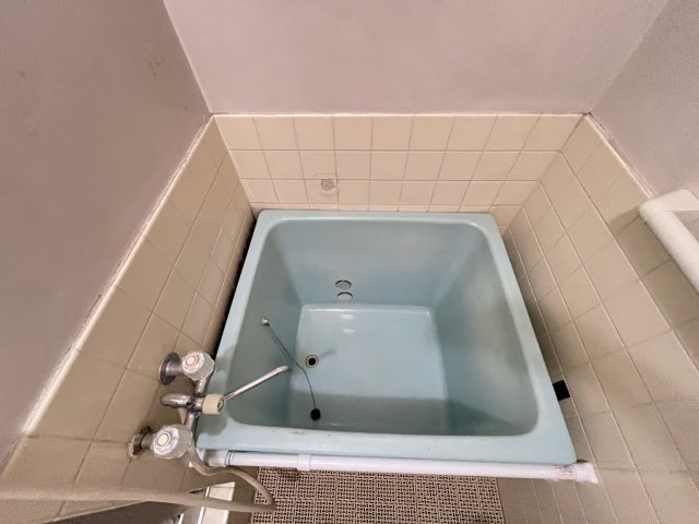 新ダイワビルの浴室