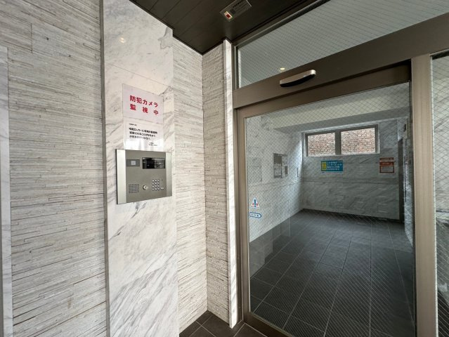 キャッスルコート博労町のエントランス