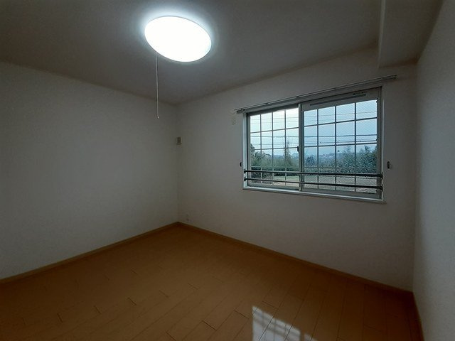 エンプレイスの内装|明るい室内です
