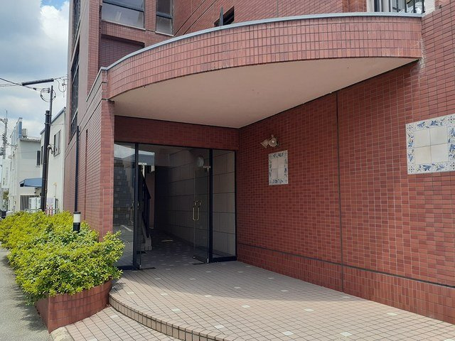 ヴェルジェのエントランス|清潔なエントランスです