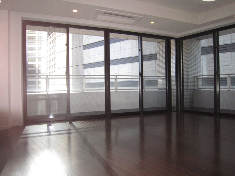 コンシェリア西新宿TOWER'S WEST