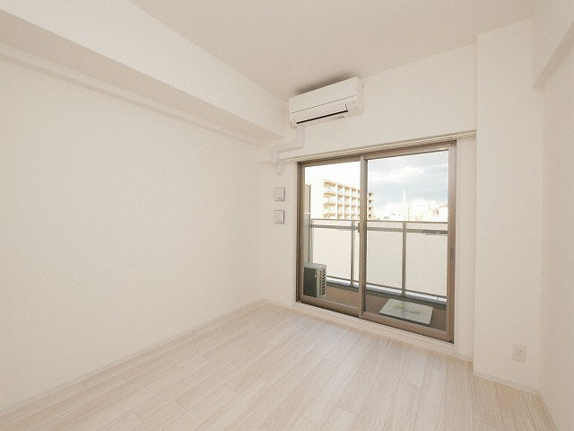 エスリード弁天町クレールの居間・リビング