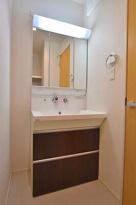 Ｈｉｌｌｓ　ＭＫＥの独立洗面台