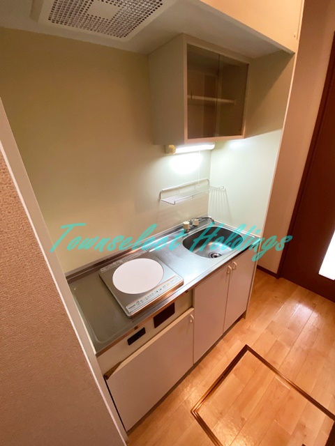 藤沢市亀井野のアパートのキッチン