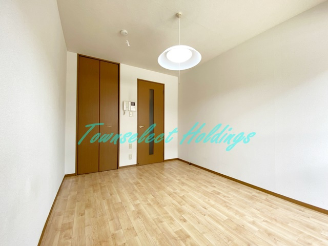 藤沢市亀井野のアパートの寝室