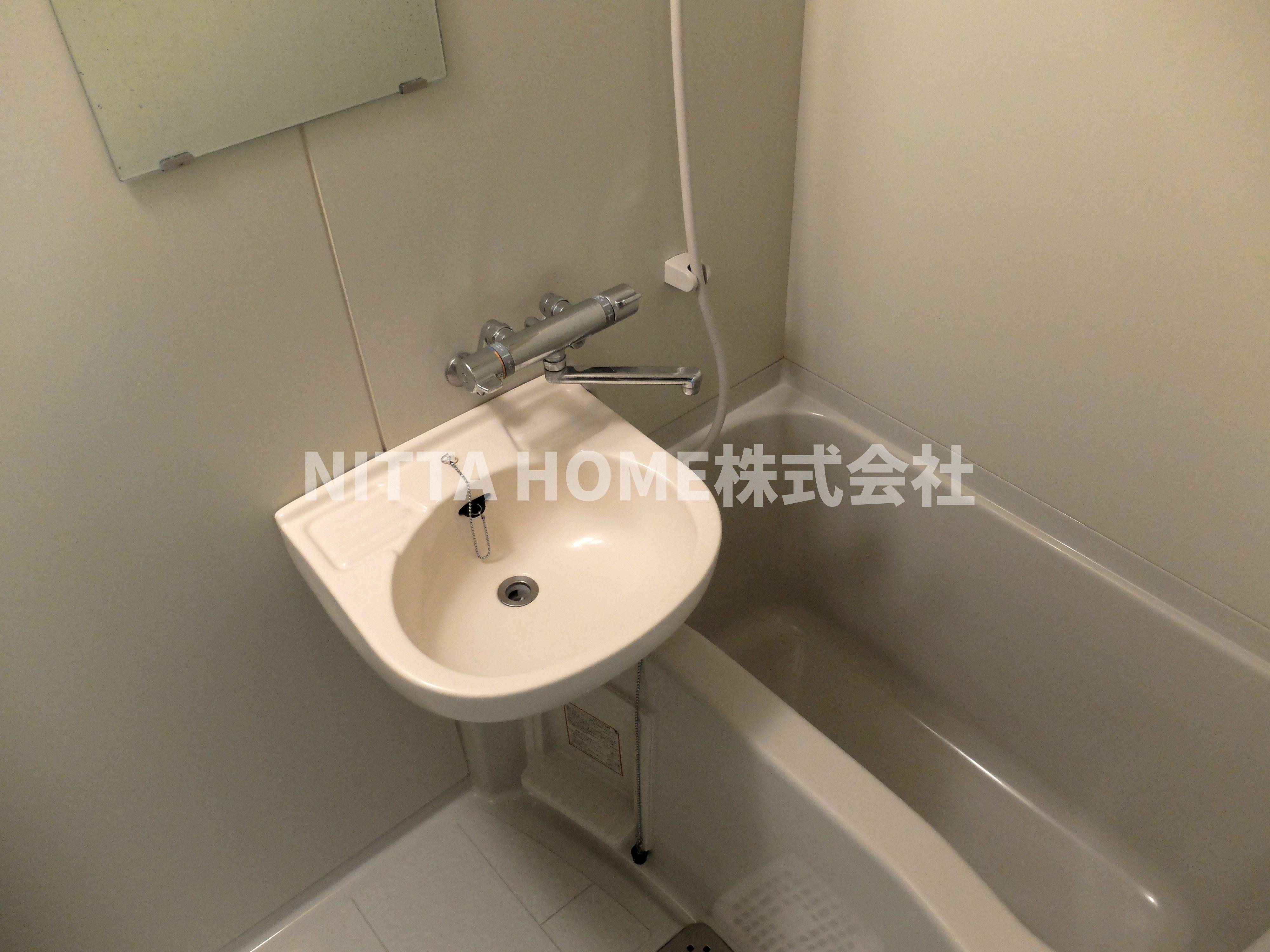 アーバンライフ新町の浴室|お風呂とトイレは別々です◇