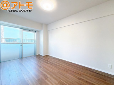 【寝室】 | 新中町ビル | 毎日すごす部屋の広さや陽当りも気になるポイントですね！現地で体感してみてください♪