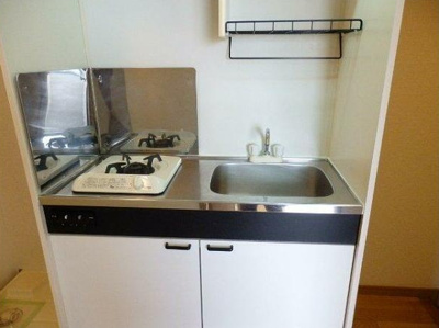 【キッチン】 | エスコート代田橋 | ガスキッチン。