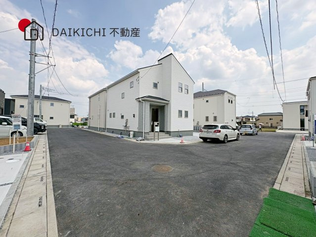【前面道路含む現地写真】 | 鴻巣松原3期　Livele Garden.S　新築戸建　全5棟　2号棟