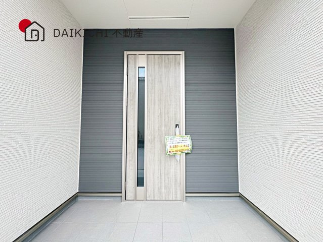 【玄関】 | 鴻巣松原3期　Livele Garden.S　新築戸建　全5棟　2号棟