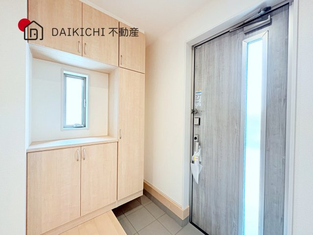 【玄関】 | 鴻巣松原3期　Livele Garden.S　新築戸建　全5棟　2号棟